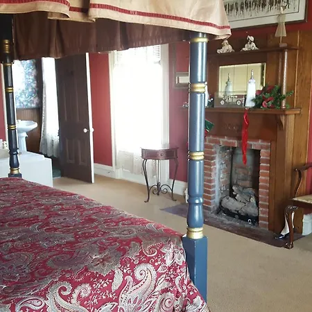 Riverview Mansion