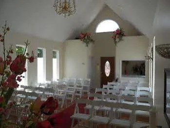 Riverview Mansion Bed & Breakfast 3*