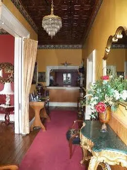 Riverview Mansion 3* Metropolis